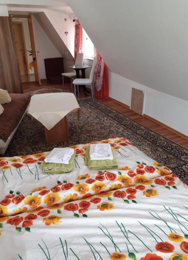 Pension Birgit Rothenburg ob der Tauber Exterior photo